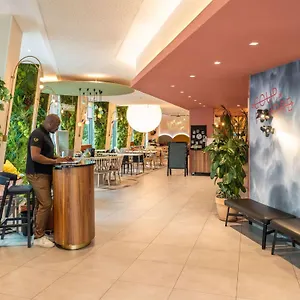Otel Ibis Styles Meteor Avenue D'italie, Paris