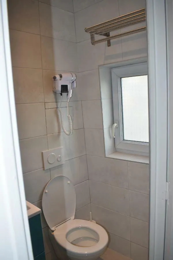 ***  Hotel Puy De Dome Paris Fransa