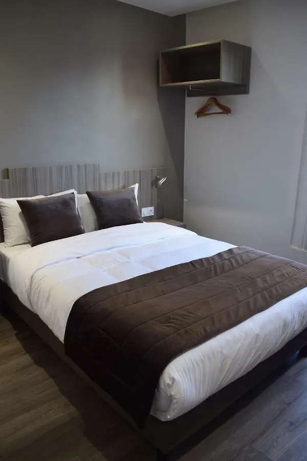 Hotel Puy De Dome Paris