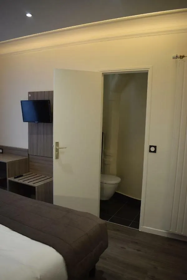 ***  Hotel Puy De Dome Paris Fransa